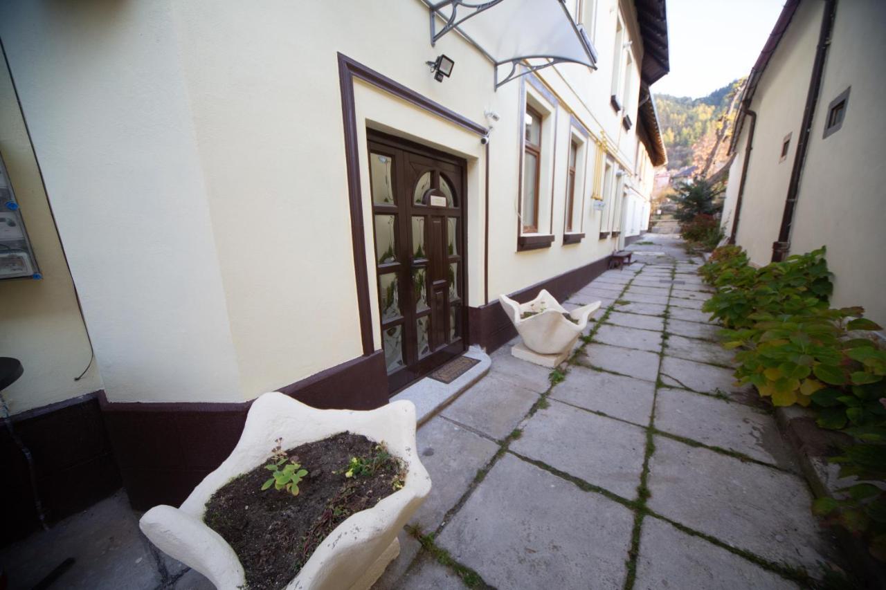 Happy Mood Apartments Брашов Экстерьер фото